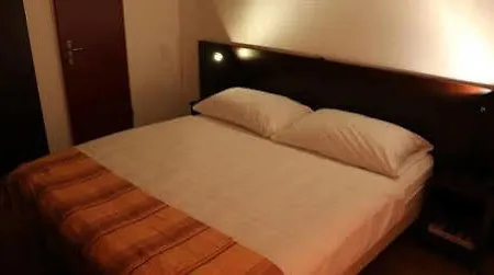 Calvy Hotel 3*
