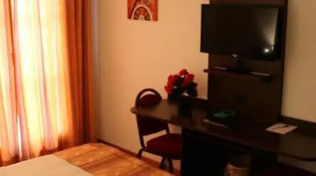 Calvy Hotel 3*